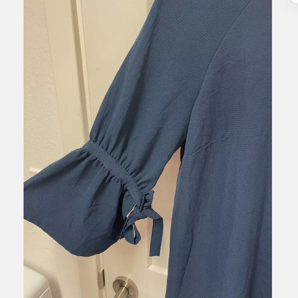 Counterparts Blouse Navy Blue 3/4 bell sleeves w/tie bow Pullover - Picture 2 of 8